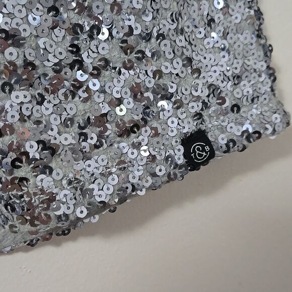 Treasure & Bond Silver Sequin Shirt Short Sleeve Juniors SZ XL 14/16 Holiday - Picture 5 of 7